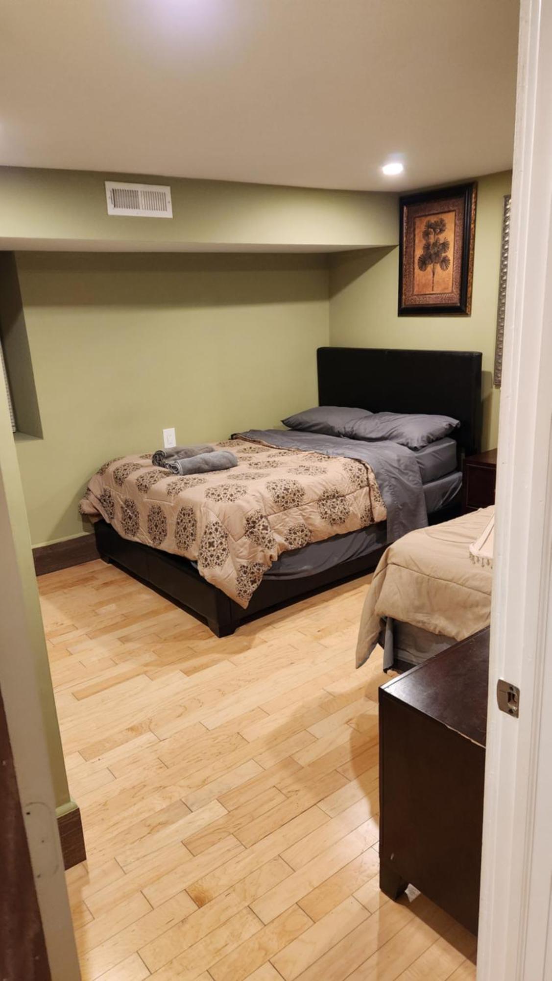 Two Bedroom Few Blocks From The Beach And Tropicana Casino Atlantic City Esterno foto